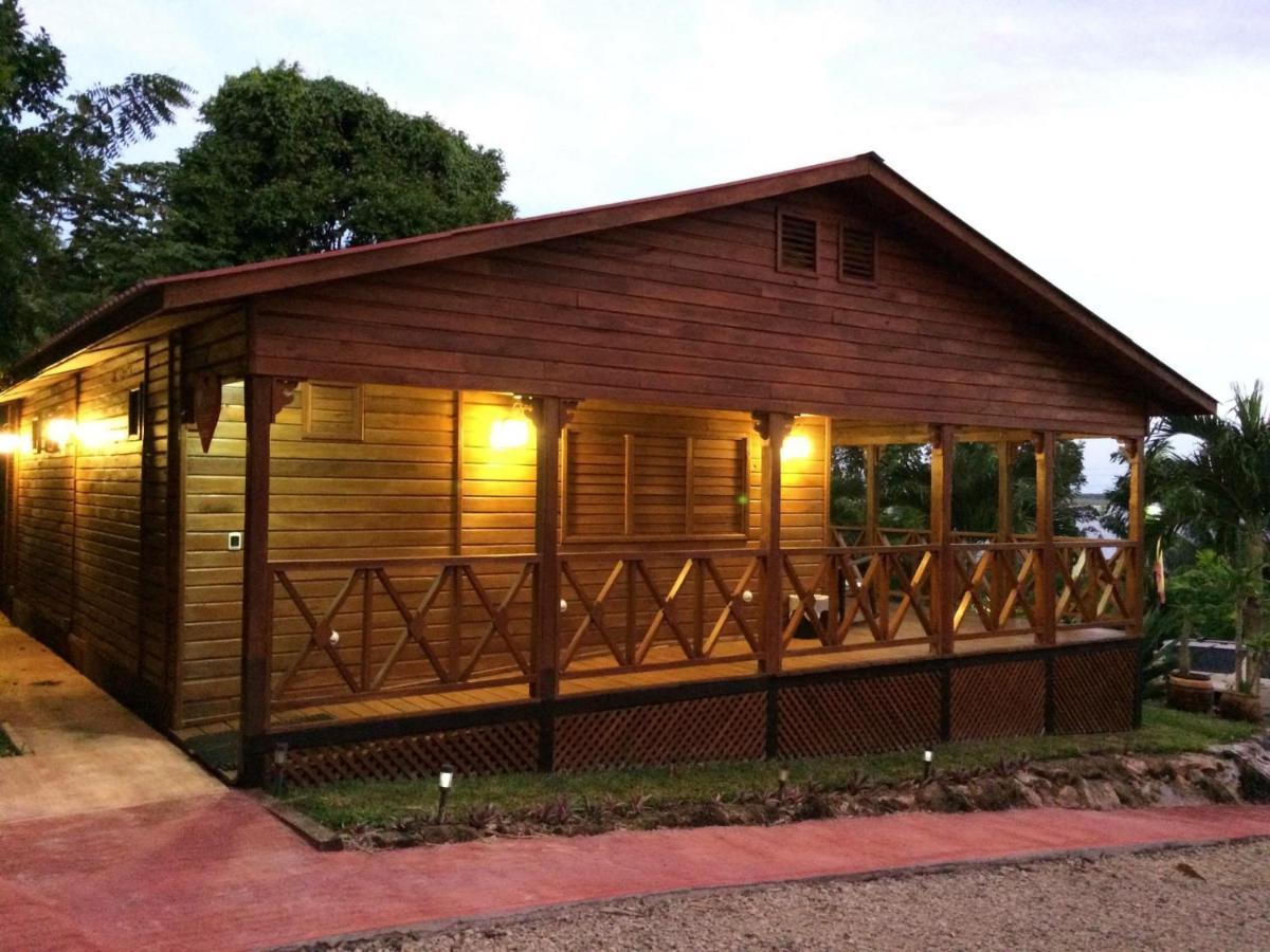 Coras Place Bacalar Lagoon Front Екстериор снимка
