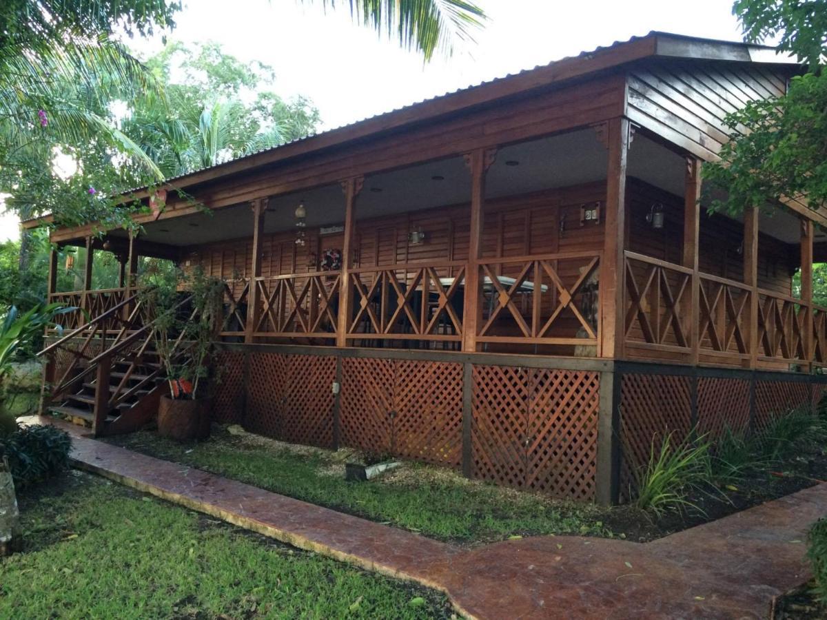 Coras Place Bacalar Lagoon Front Екстериор снимка