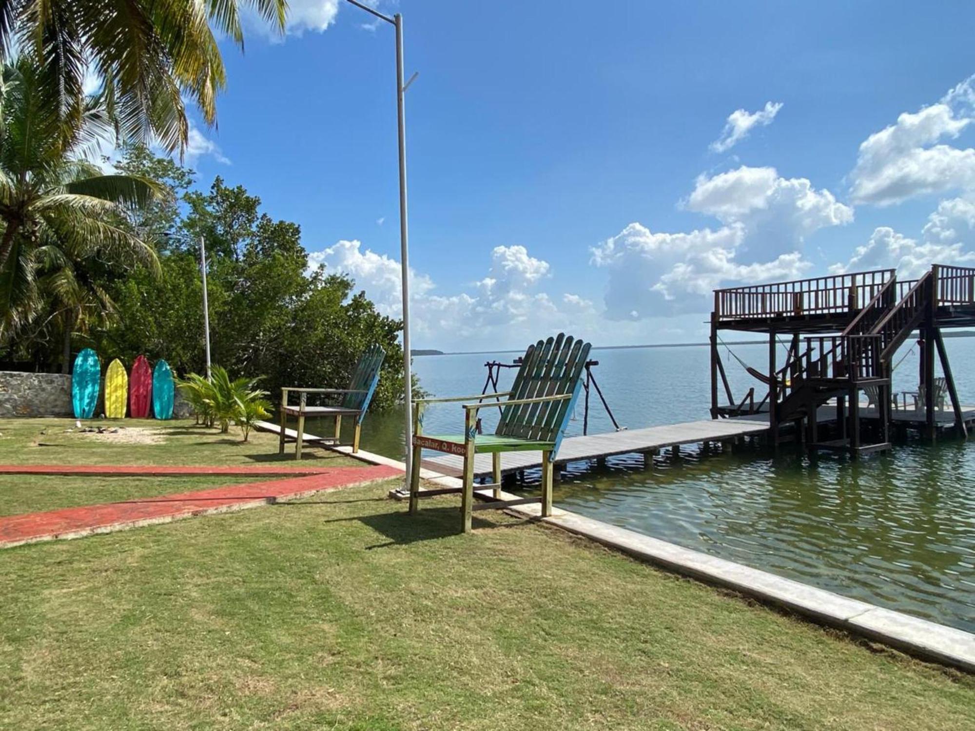 Coras Place Bacalar Lagoon Front Екстериор снимка