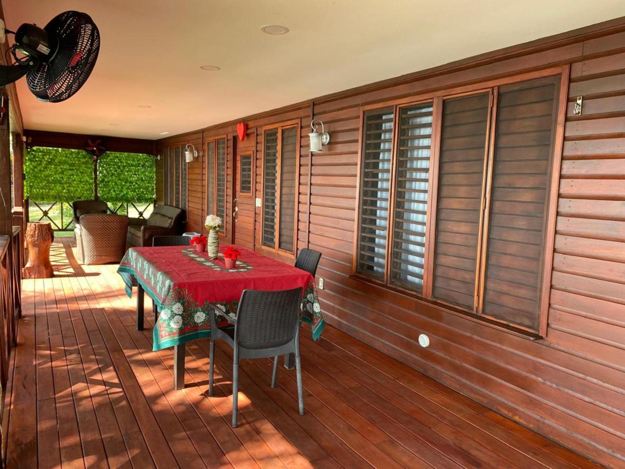 Coras Place Bacalar Lagoon Front Стая снимка