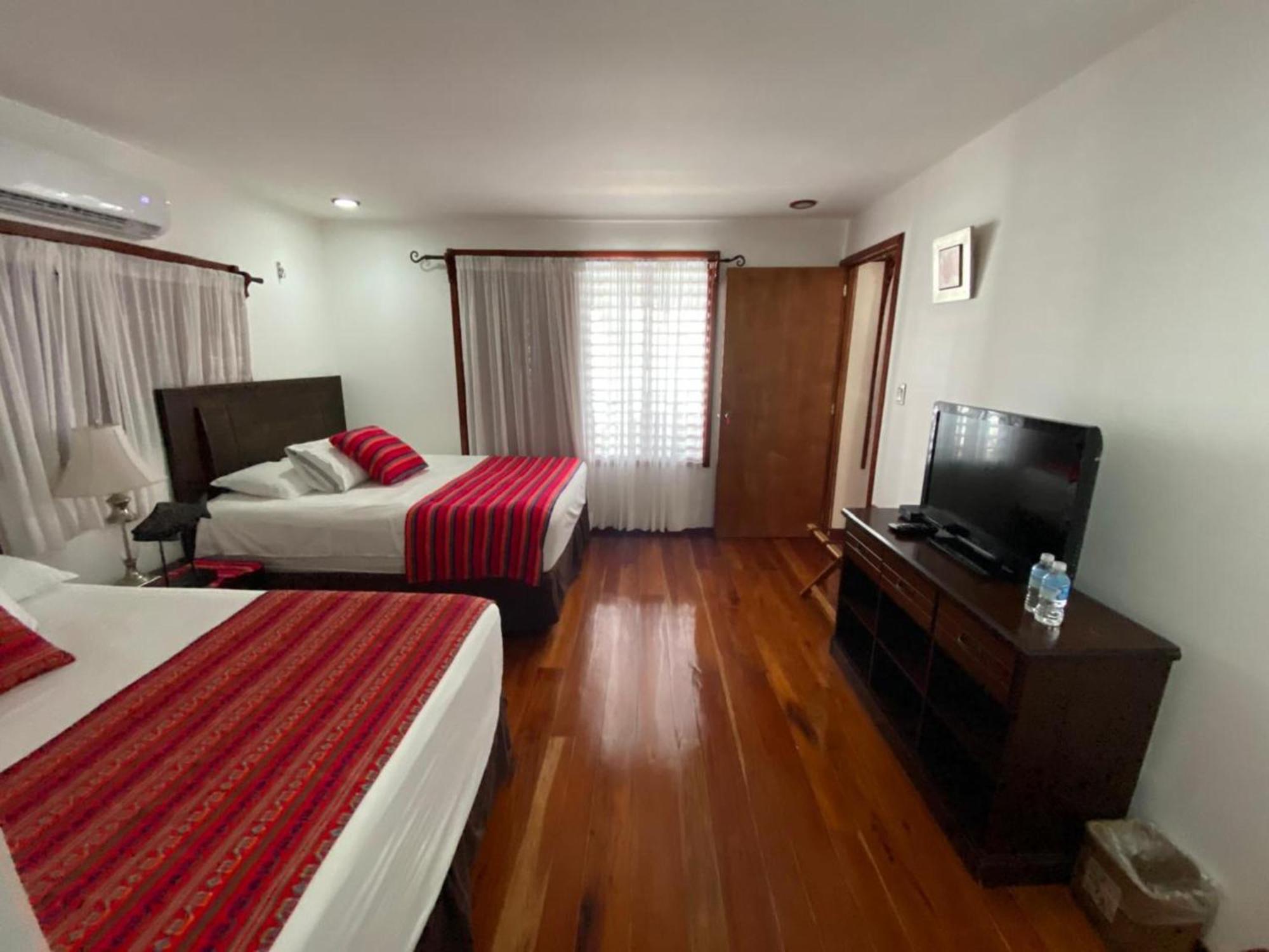 Coras Place Bacalar Lagoon Front Стая снимка