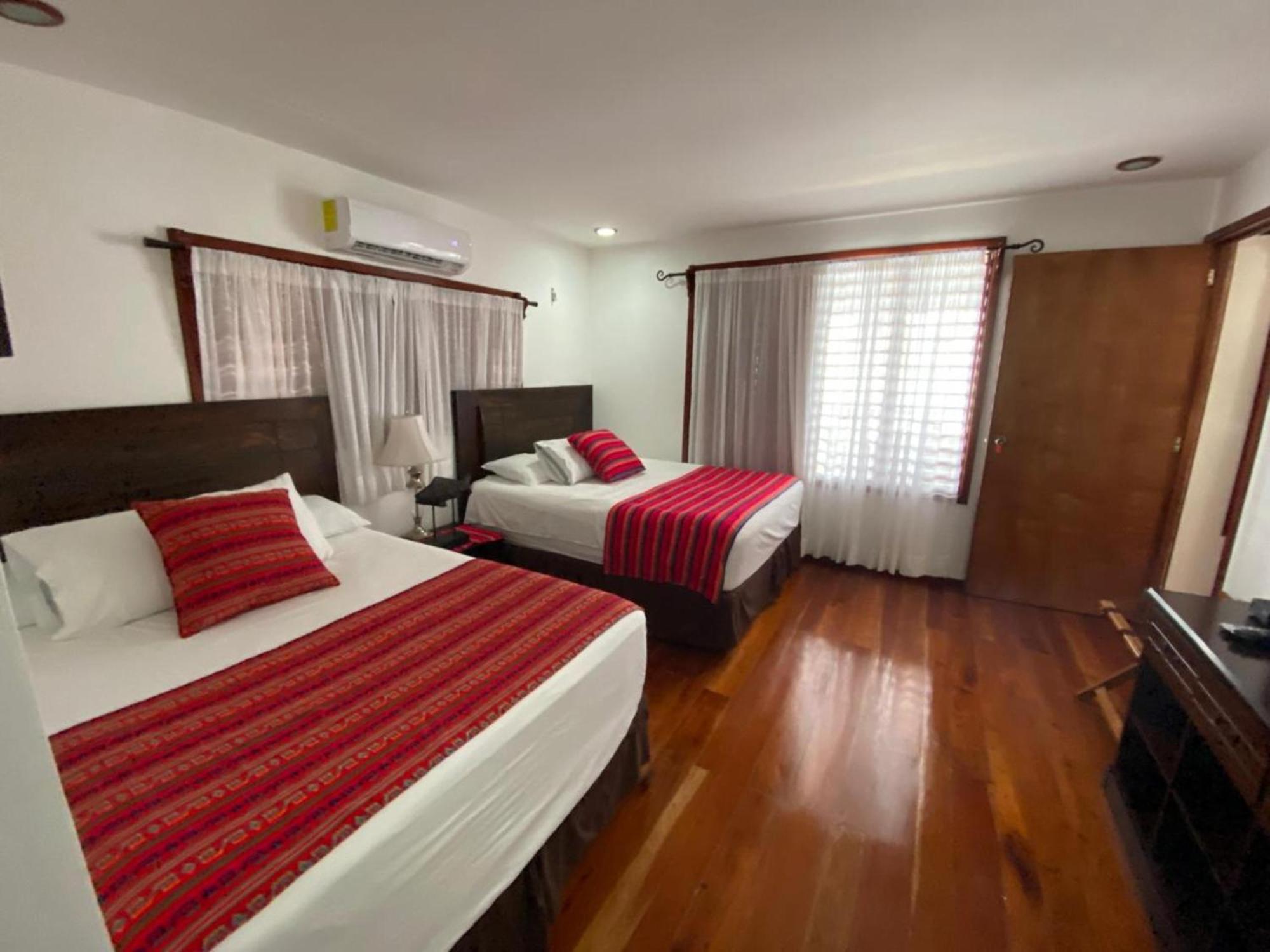 Coras Place Bacalar Lagoon Front Стая снимка